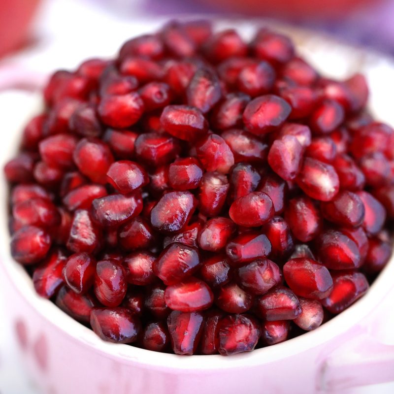 How-to-Seed-a-Pomegranate-5